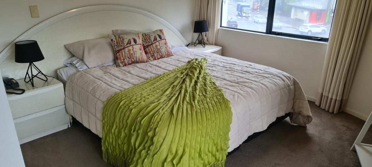 Oceanside Resort&Twin Towers Mount Maunganui Extérieur photo